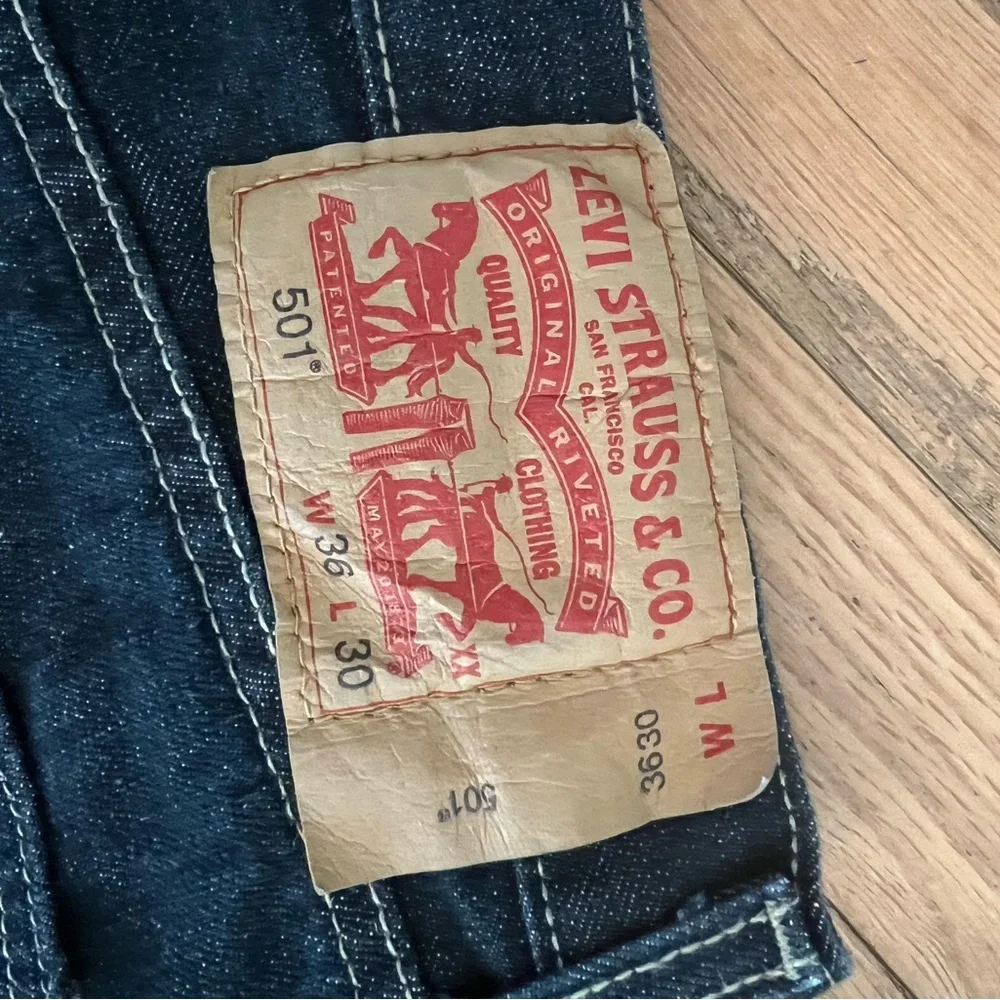 Levi’s Relaxed Fit Blue Jeans – Men’s 36x30 Classic Denim - Picture 4 of 4